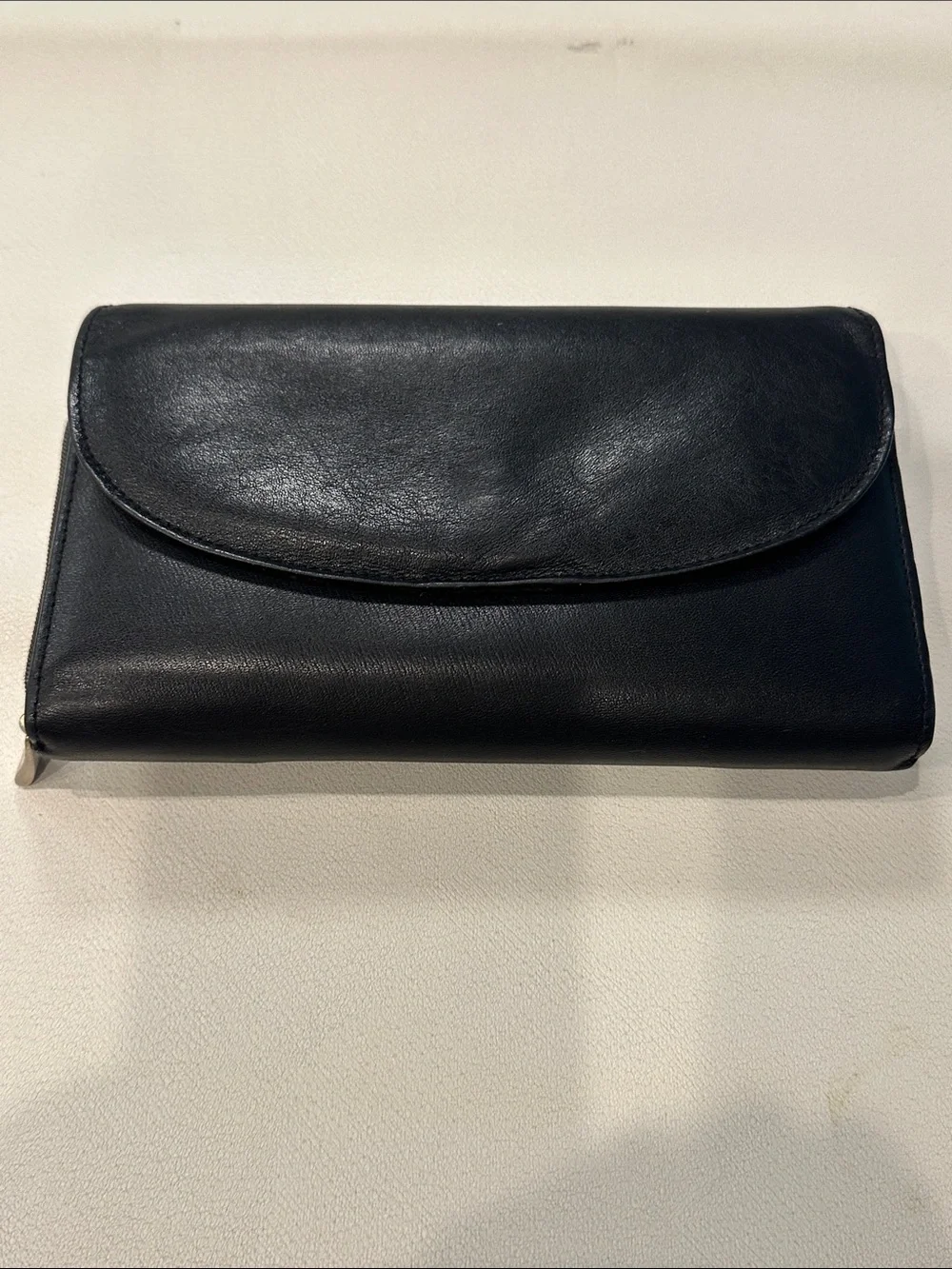 Lisa Loren Classic Vintage Black Soft Leather Clutch Wallet